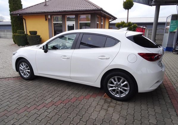 Mazda 3 cena 63900 przebieg: 160000, rok produkcji 2017 z Kosów Lacki małe 326